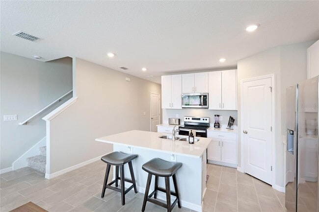 Building Photo - 17063 Coral Key Dr