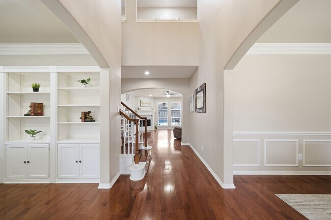Building Photo - 4418 Ruttand Park Ln