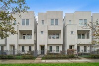 Building Photo - The True Meaning of Luxury and Convenience
