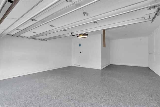 Building Photo - 10176 Silent Night Ln