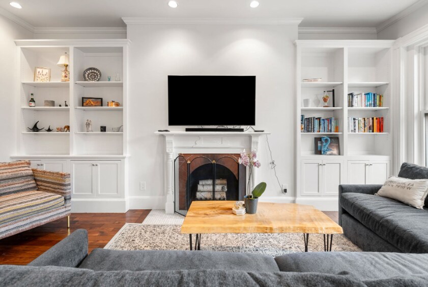 Building Photo - 461 Beacon St