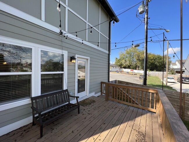 Building Photo - 1436 Ann St