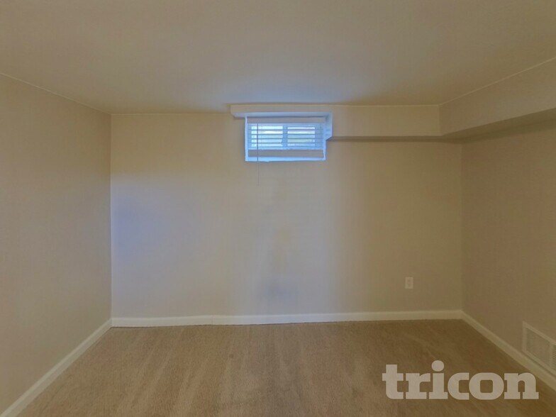 Building Photo - 20 El Sereno Dr