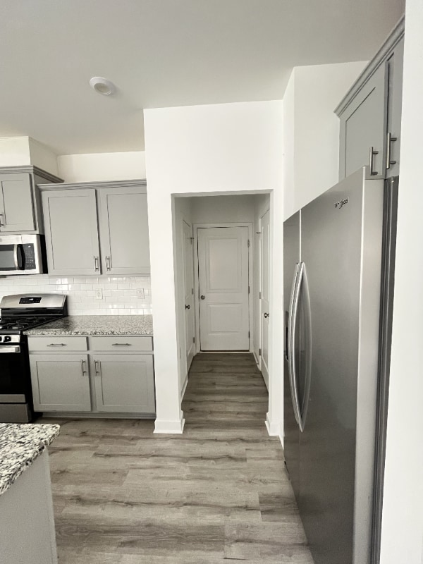 Building Photo - 135 Orvis Dr