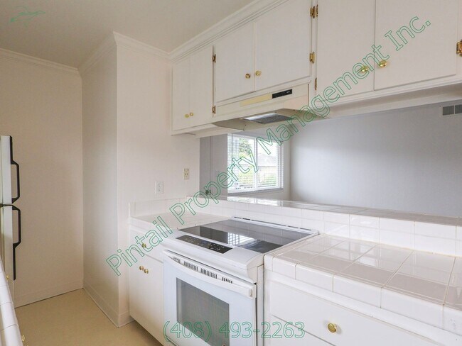 Building Photo - 4771 Capay Dr