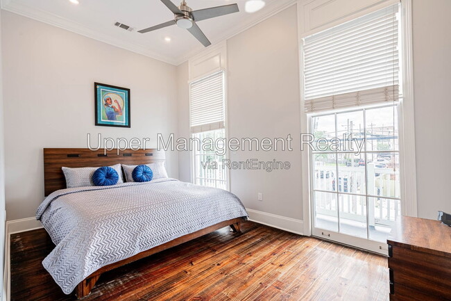 Building Photo - 1201 Baronne St