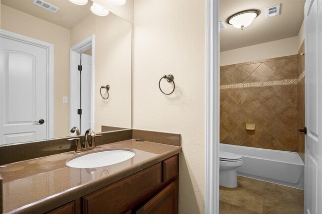 Building Photo - 11704 Palisades Pkwy
