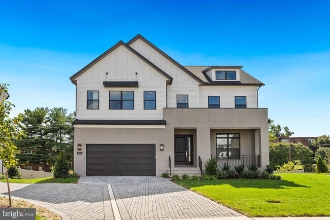 Building Photo - 841 N Manchester St