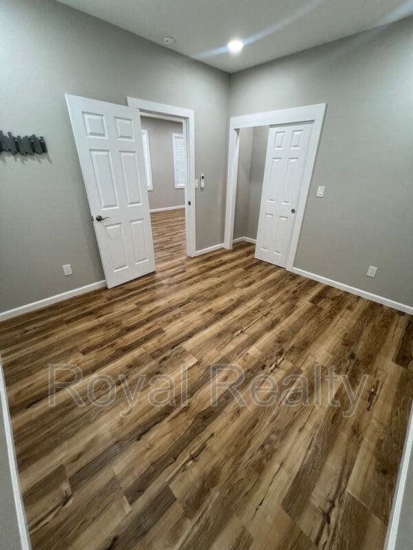 Building Photo - 1450 Ke’eaumoku St