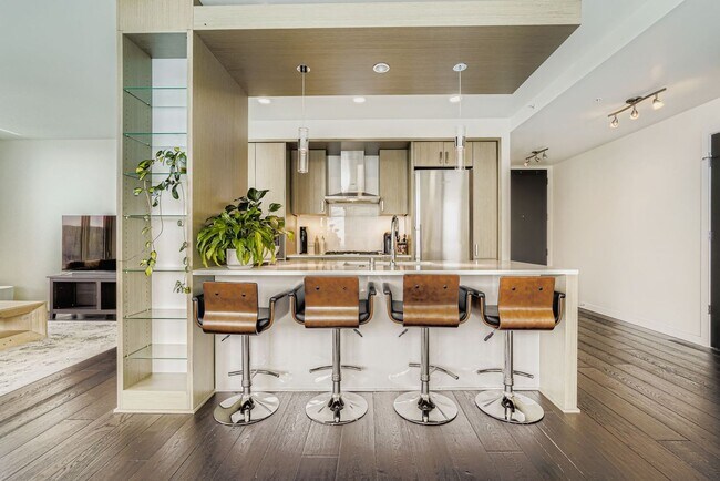 Building Photo - Luma Condominiums ~ First Hill/Capitol Hill