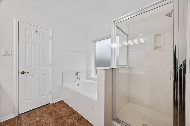 Building Photo - 2905 Fountain Brook Ct