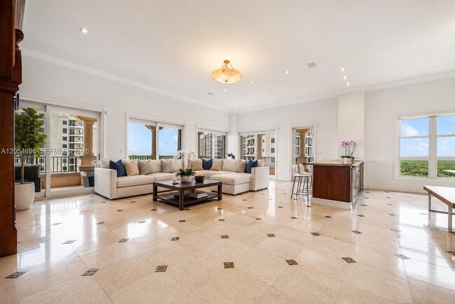 Building Photo - 13633 Deering Bay Dr