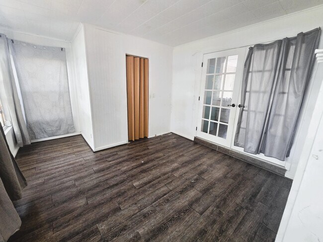 Building Photo - 1115 S M St