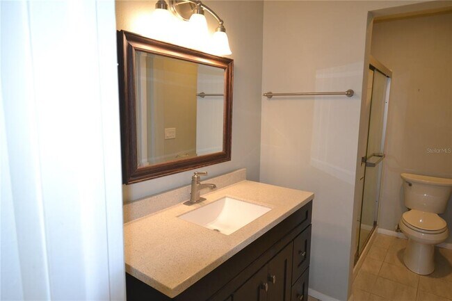 Building Photo - 329 Moorings Cove Dr
