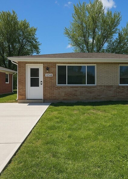 Primary Photo - 10748 Tropic Dr