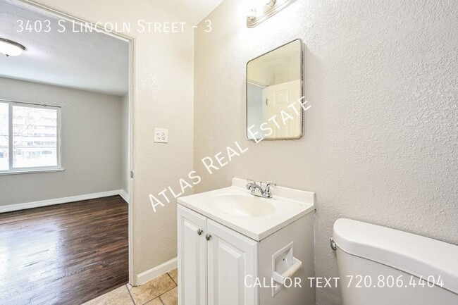 Building Photo - 3403 Lincoln Terrace - Great Location, Won...