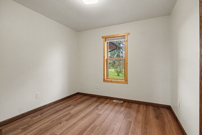 Building Photo - Beautiful Countryside 3-Bedroom Rental Home $2,200/Month!