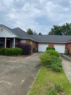 Building Photo - 3423 Landmark Dr