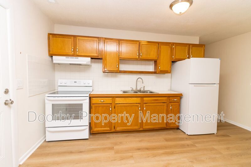 Building Photo - 4716 Tomahawk Trail