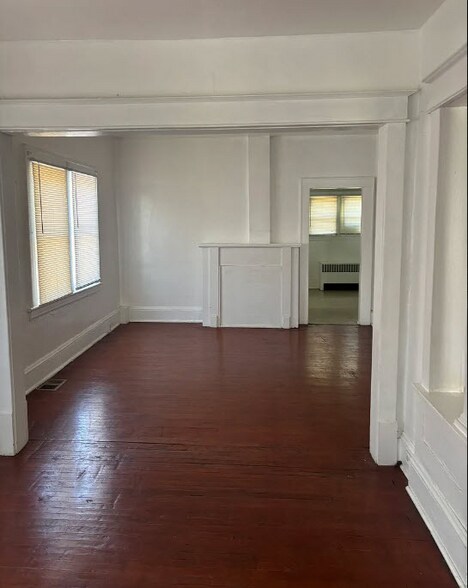 Building Photo - 737 Harrison Ave NW