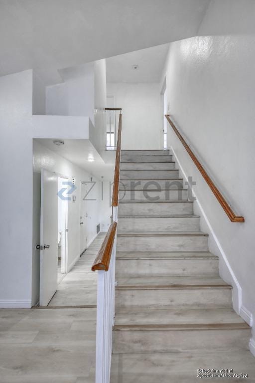 Building Photo - 21627 Winding Rd