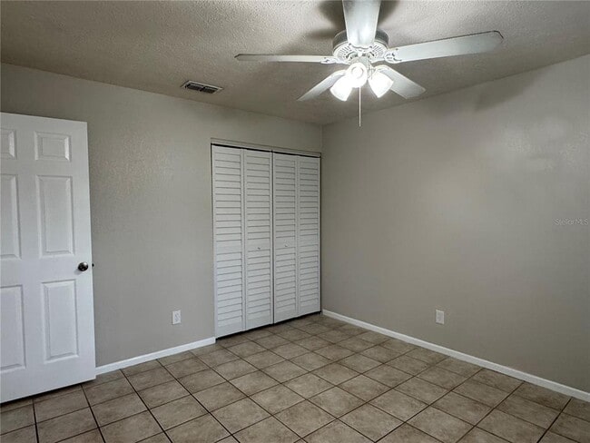 Building Photo - 5644 Silver Spur Dr