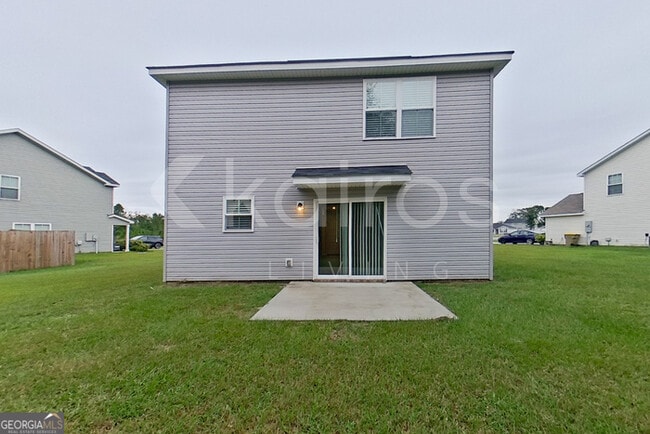 Building Photo - 247 Western Red Cedar Dr