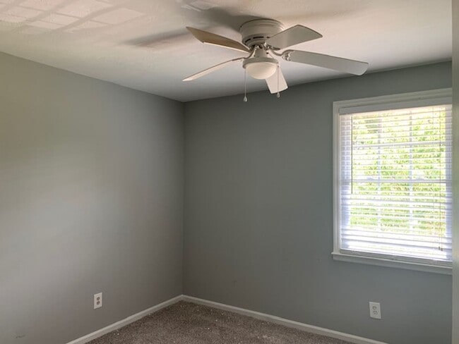 Building Photo - Columbia County 3 BR, 2.5 BA home for rent!