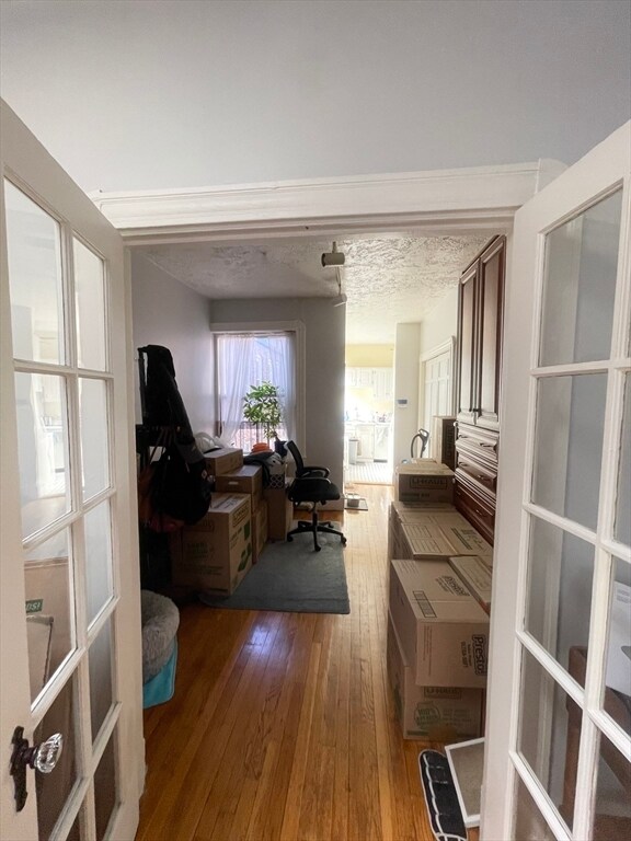 Building Photo - 45 Garden St