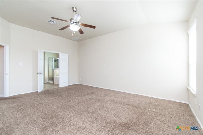 Building Photo - 1207 Fawn Lily Dr