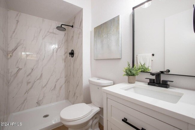 Building Photo - 2130 W Camino St