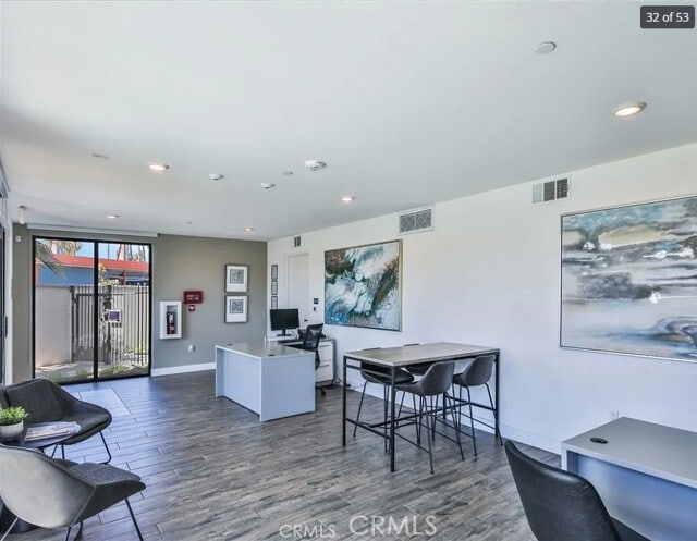 Building Photo - 8016 Santa Fe Springs Rd