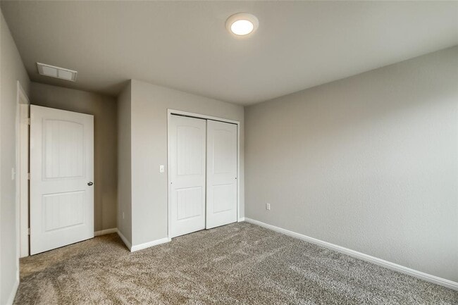 Building Photo - 603 Bluffview Dr.