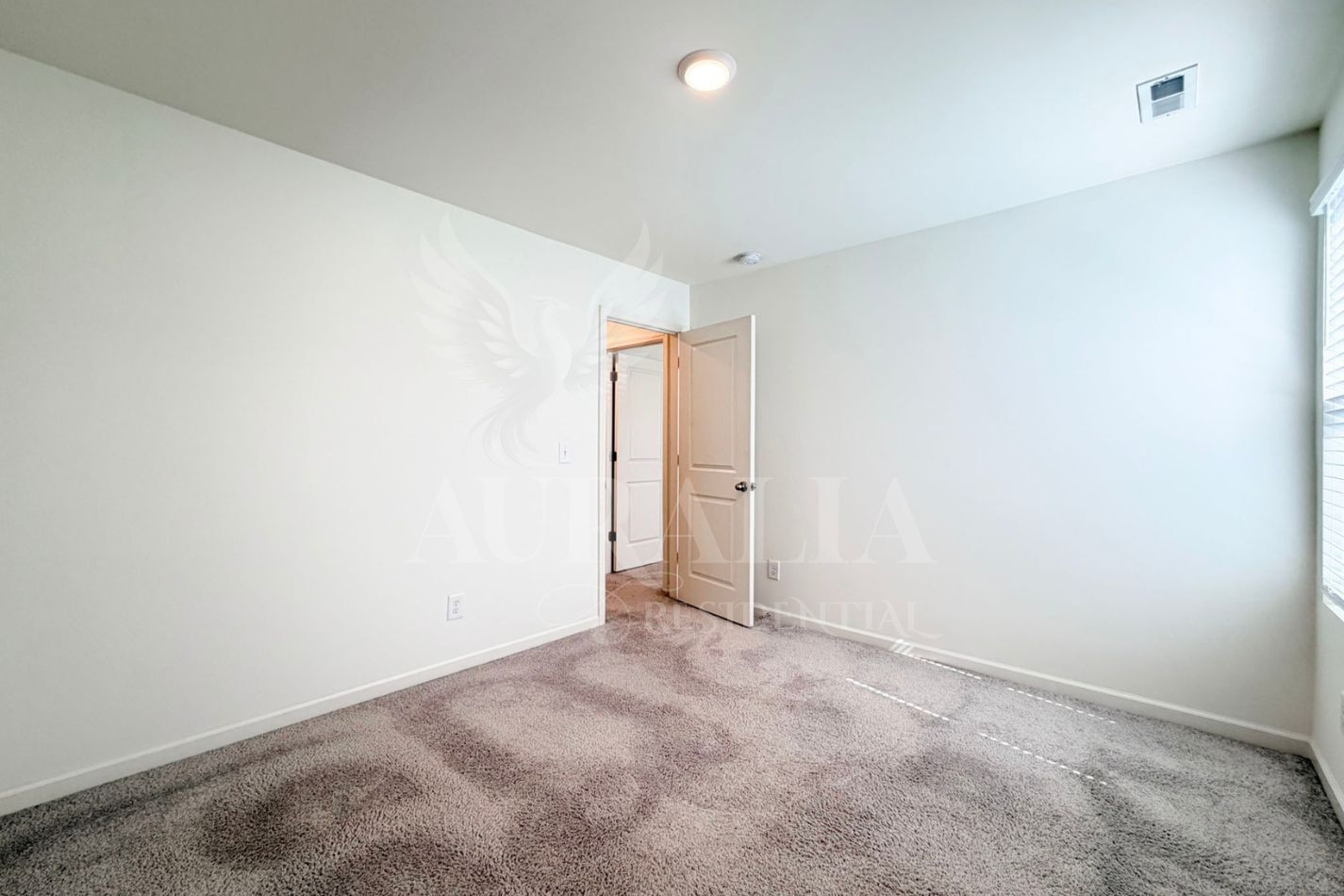 Building Photo - 937 Berkeley Glen Rd