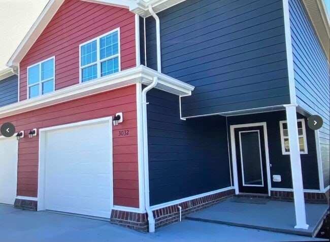 Building Photo - 3032 Ransom Way