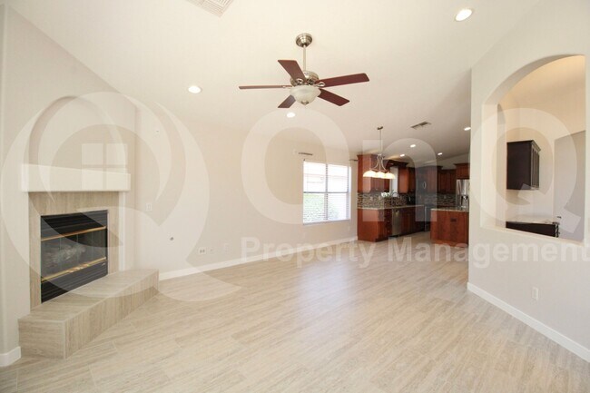 Building Photo - 22633 N Hance Blvd