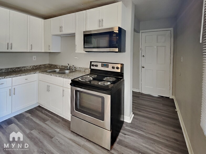 Building Photo - 3791 Clovis Ct NW