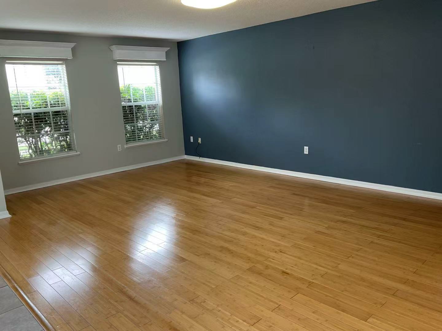Building Photo - 1049 Tawny Eagle Dr
