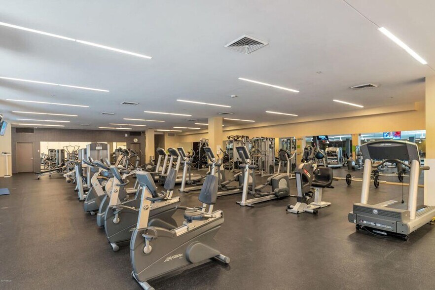 State-of-the-Art Gym - 7137 E Rancho Vista Dr