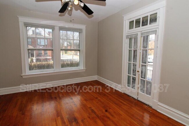 Building Photo - 2606 Louisiana Ave