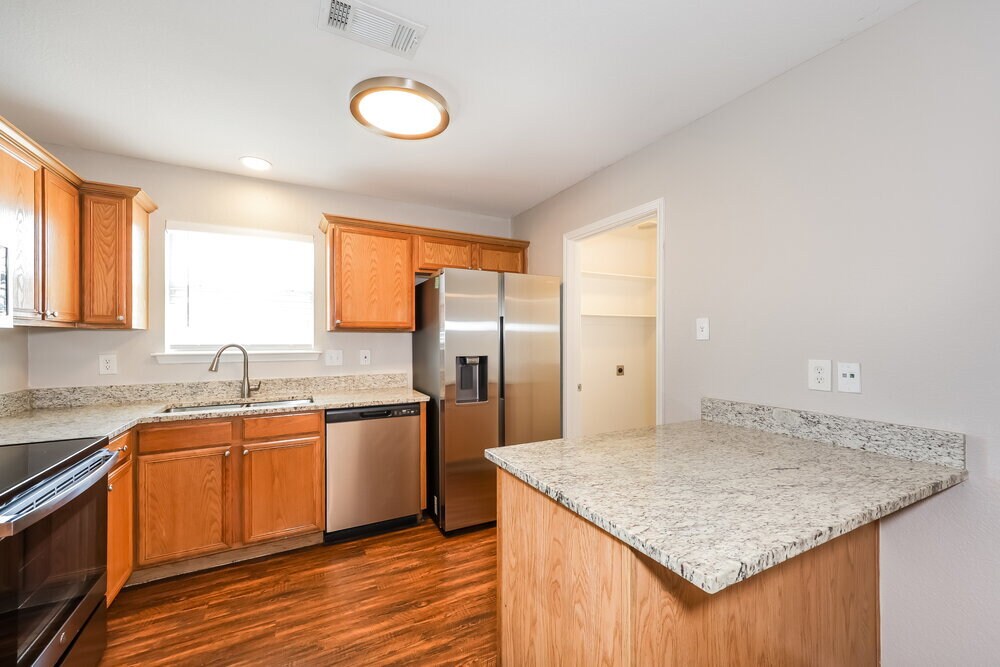 Building Photo - 14101 Black Gold Trail