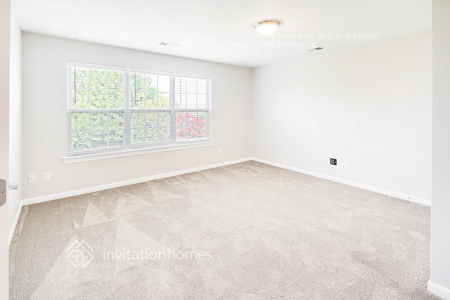 Building Photo - 9677 Ravenscroft Ln NW