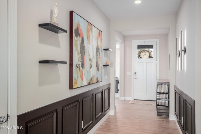 Building Photo - 11353 N Luckenbach St