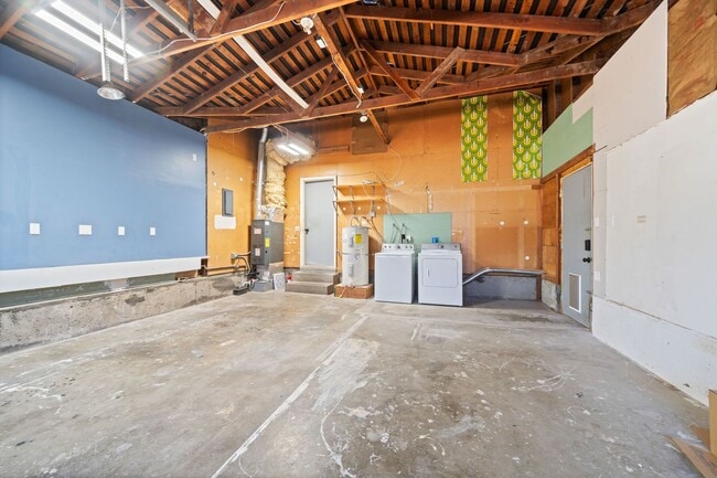 Building Photo - 1420 NW 130th Ave