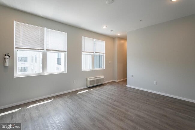 Building Photo - 4124 Haverford Ave