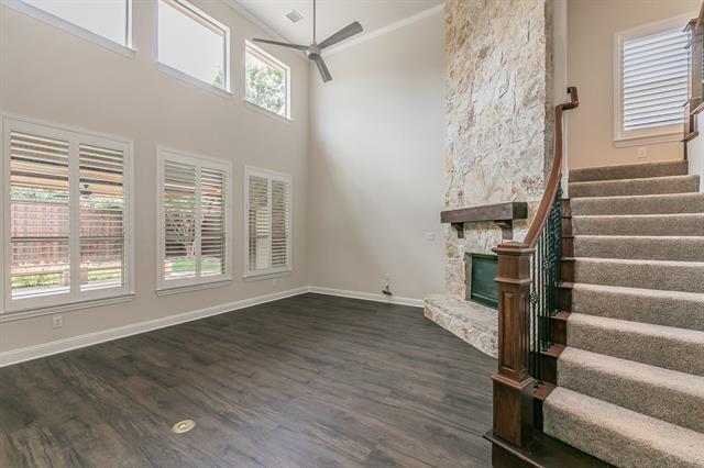 Building Photo - 2732 Waverley Dr