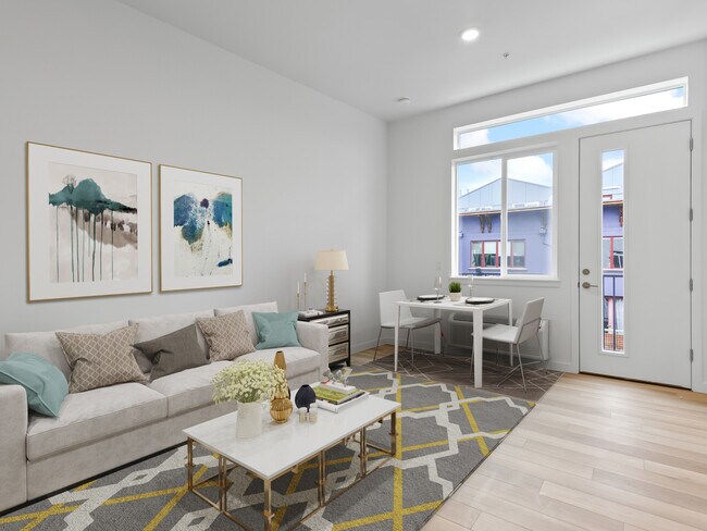 Building Photo - 311