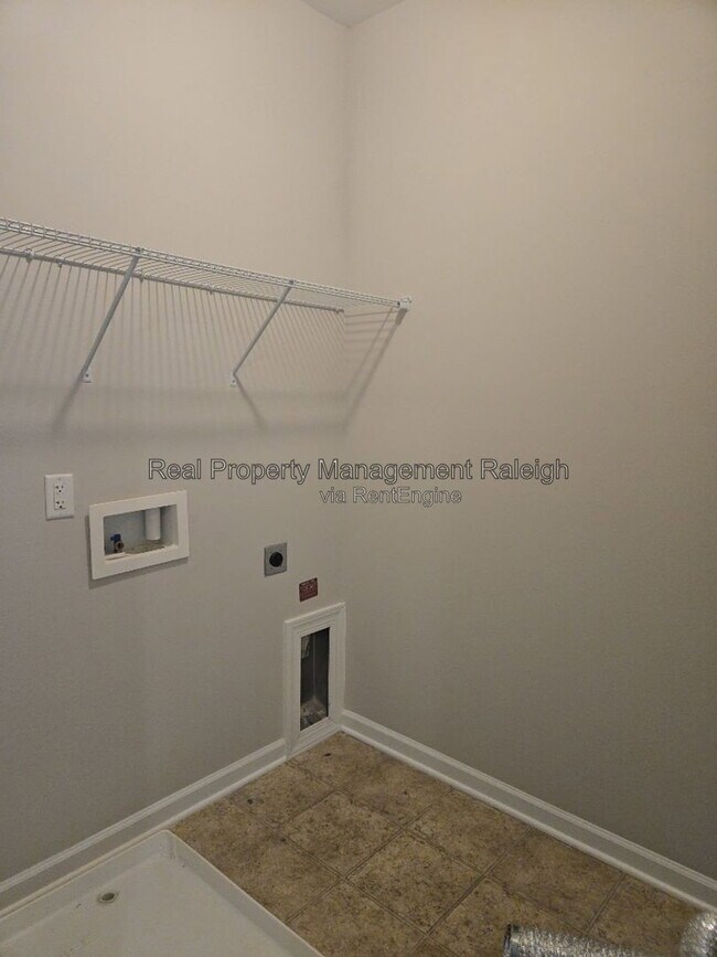 Building Photo - 436 Leighann Ridge Ln
