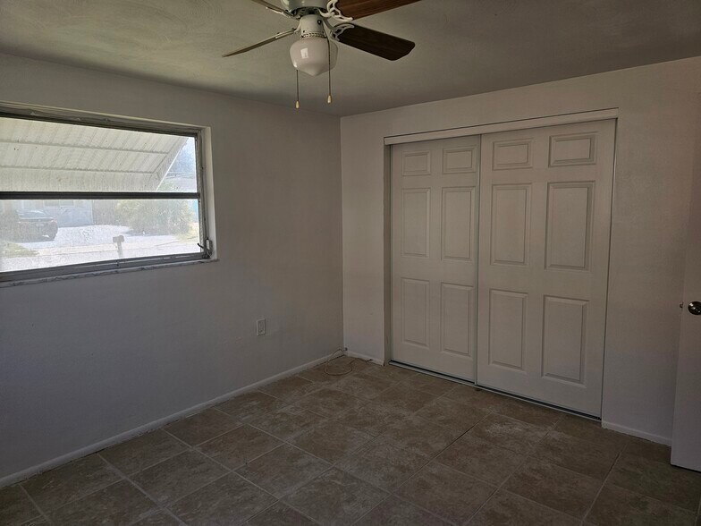 Building Photo - 1433 Brightwell Dr