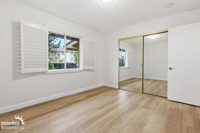 Building Photo - Charming 2Bdm 2Ba Condo with Scenic Views in Lake San Marcos!